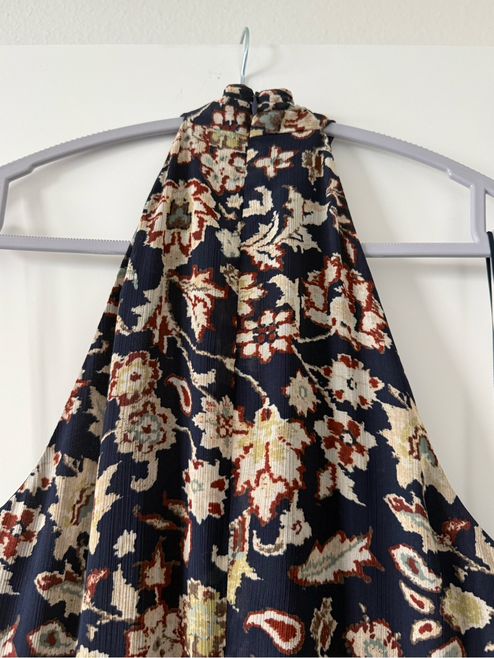 Ralph Lauren “Georgette” Navy Twist Front Floral Halter Gown - Picture 10 of 11